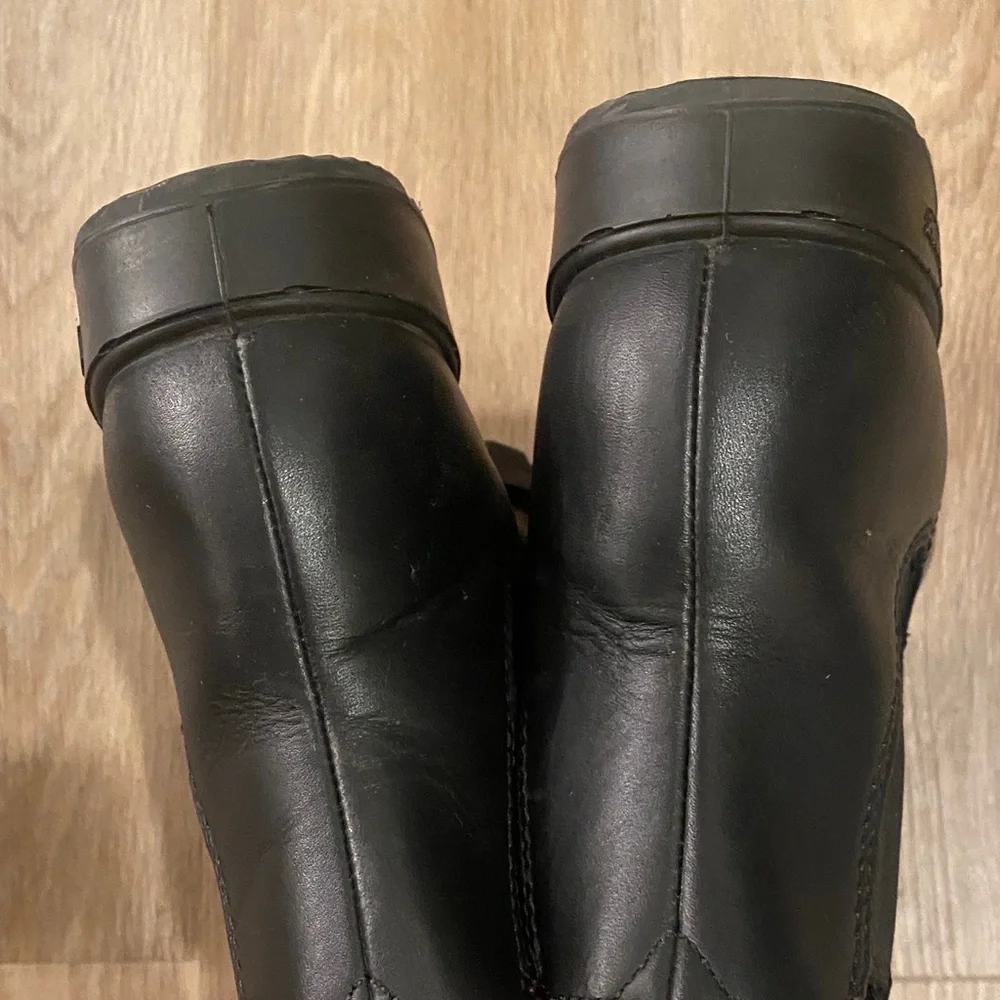 Blundstone Women’s Premium 2274 waterproof shearling lined boots - Picture 3 of 8